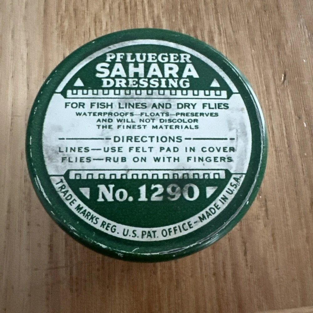 Vintage Pflueger Sahara Line Dressing & Conditioner No. 1290 TIN & Contents